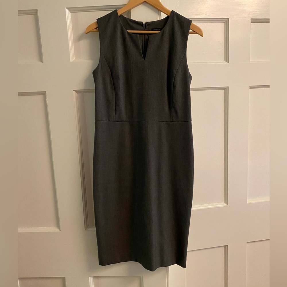 Ann Taylor Charcoal Sleeveless knee length shift Dress size 6